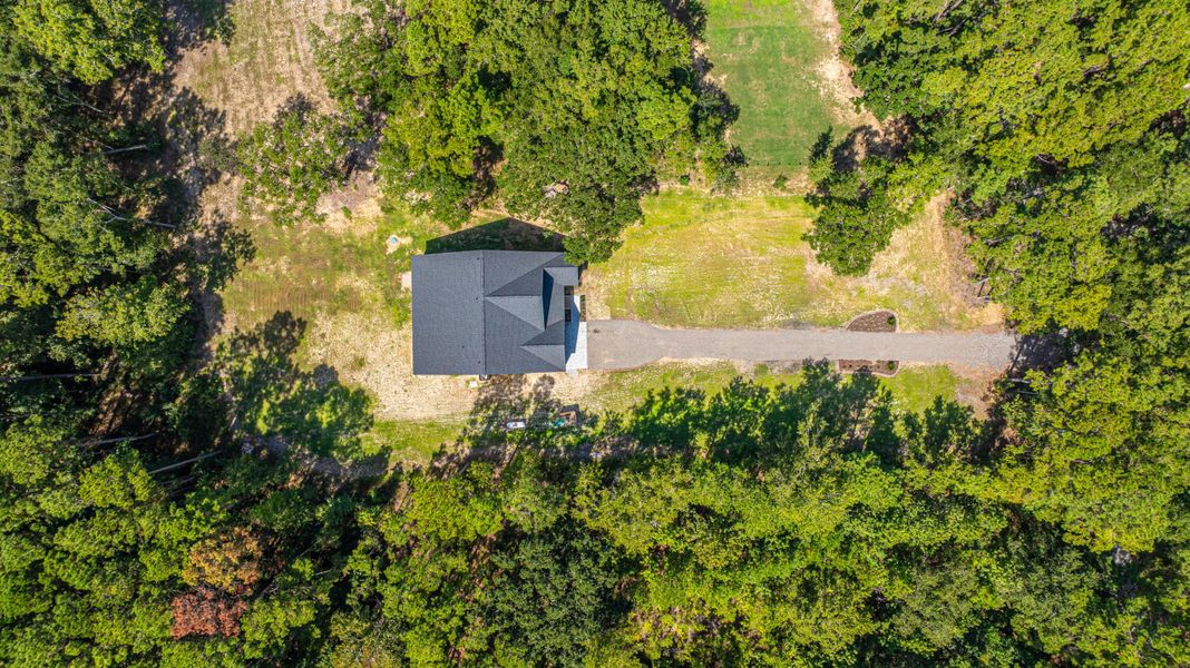 Image 50 of a home in .