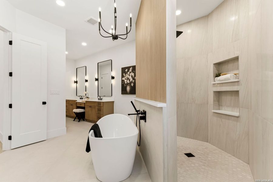 Furnished interior view inside a new home in , Boerne (Image 33).