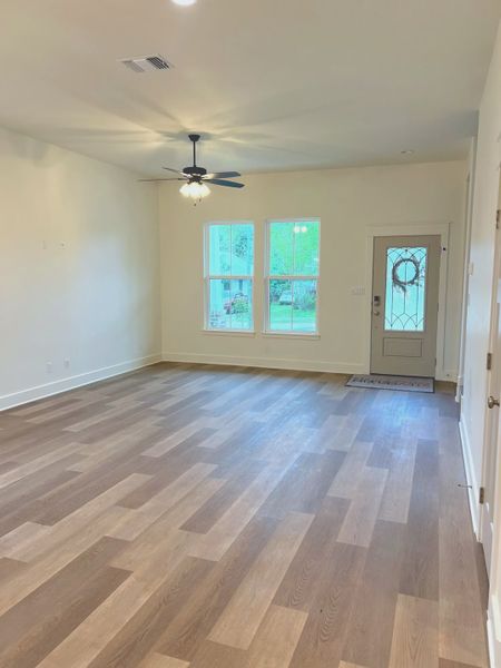 Representative unfurnished interior of a home built from the The Diamond Manor by Steve Klein Custom Builder in Diamond Hill Collection, Victoria (Image 7). Representative unfurnished interior of a home built from the The Diamond Manor by Steve Klein Custom Builder in Diamond Hill Collection, Victoria (Image 7).