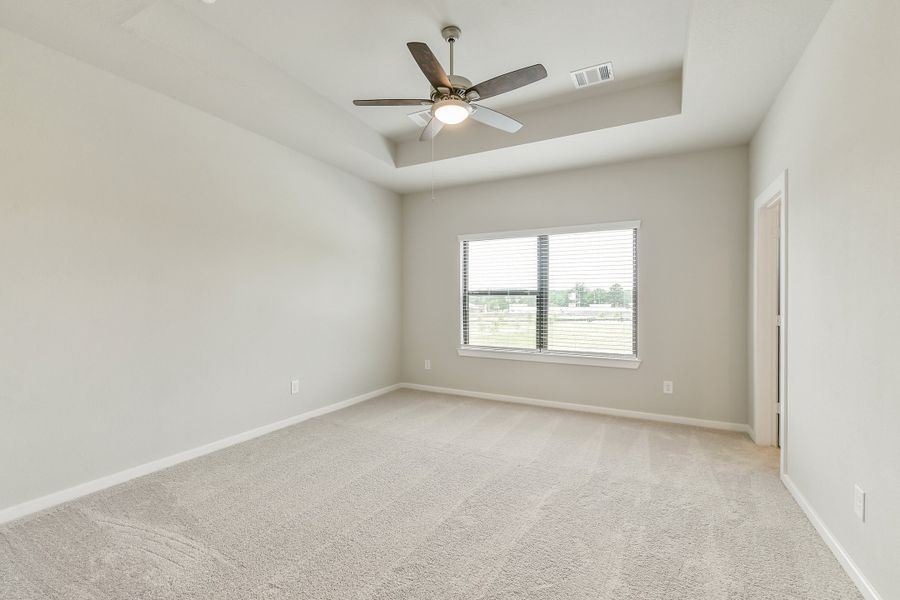 Spacious, unfurnished interior of a new home in Summer Place  35', Montgomery (Image 42).