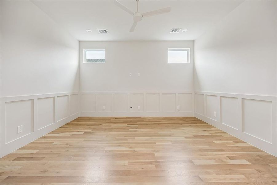 Spacious, unfurnished interior of a new home in , Dallas (Image 20).