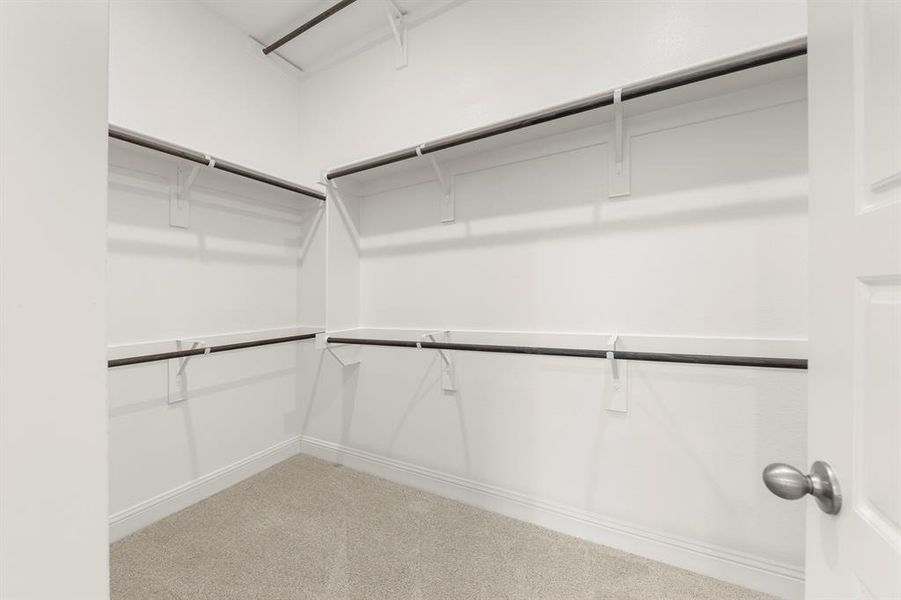 Spacious, unfurnished interior of a new home in Arcadia Trails, Balch Springs (Image 19).