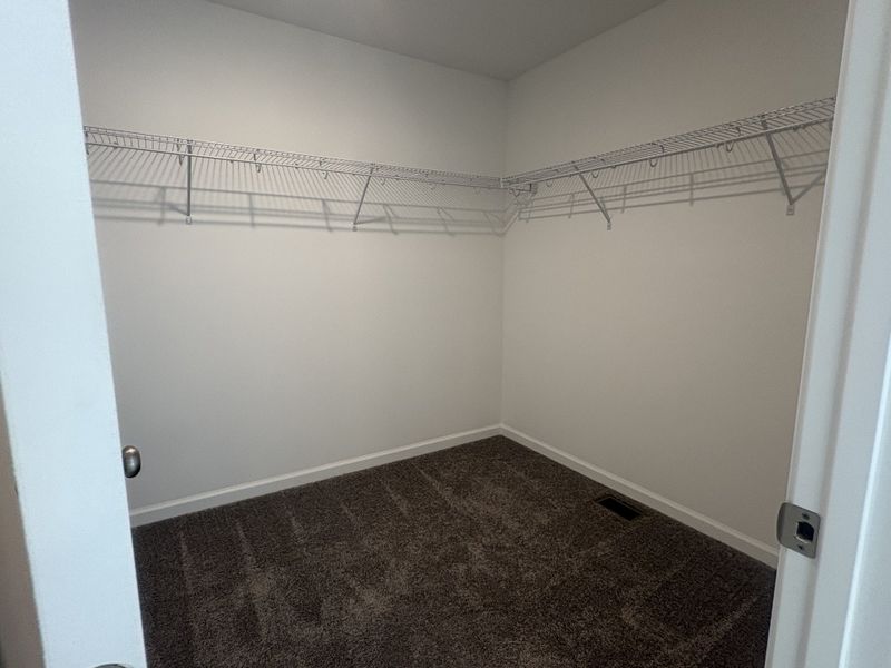 Spacious, unfurnished interior of a new home in Tillery Park, Grovetown (Image 30).