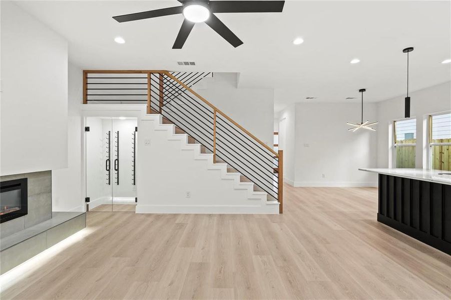 Spacious, unfurnished interior of a new home in , Dallas (Image 10).