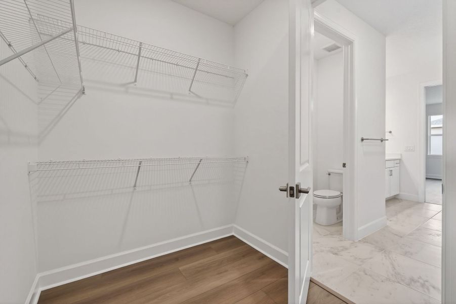 Spacious, unfurnished interior of a new home in Del Webb Tradition, Port St. Lucie (Image 65).