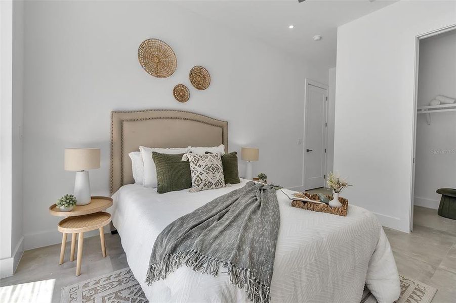 Furnished interior view inside a new home in , Sarasota (Image 42).