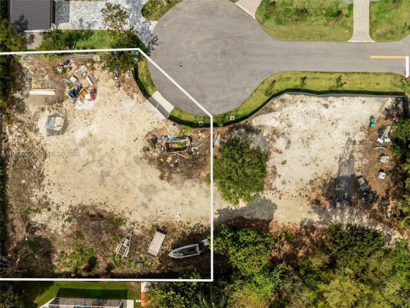 Site preparation for new homesites in , Pinecrest (Image 3).