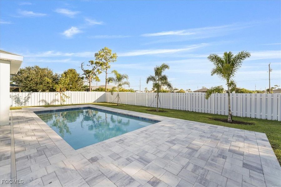 Community amenities in Cape Coral, Cape Coral (Image 34). Community amenities in Cape Coral, Cape Coral (Image 34).