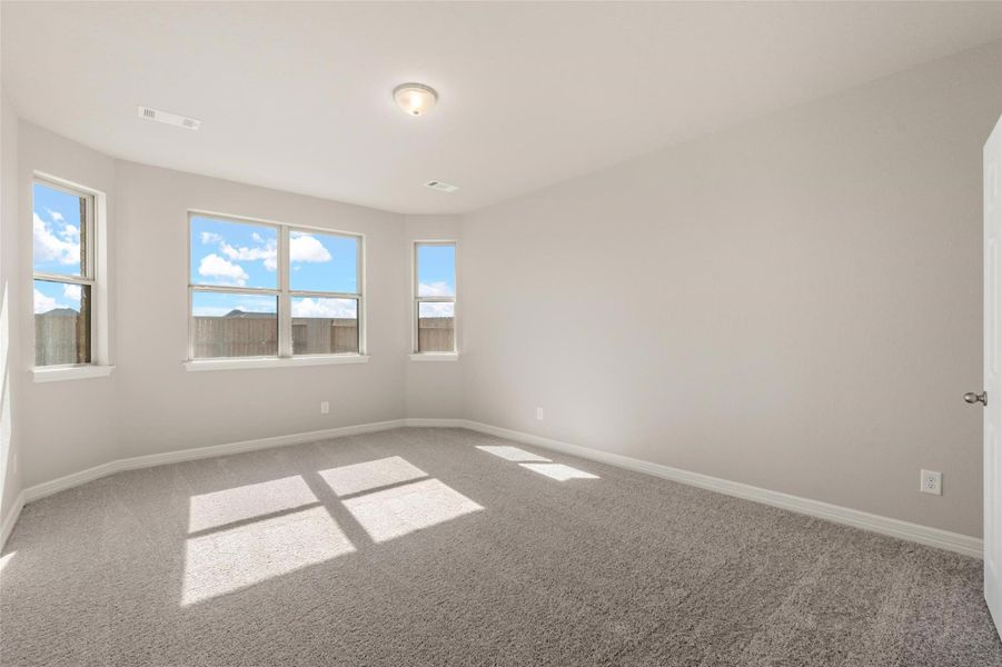 Note: Sample product photo. Actual exterior and interior selections may vary by homesite. Photo may be virtually staged