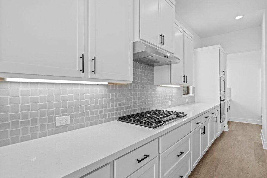 Stunning finishes in Light & Bright Kitchen