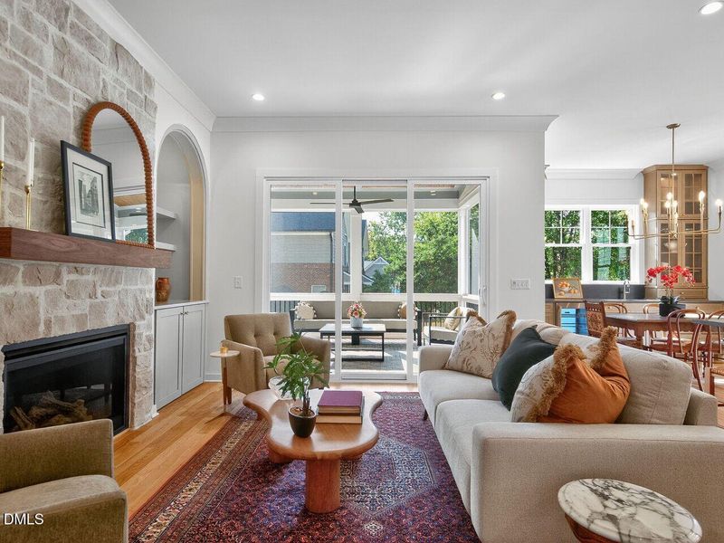 013-1280x960-photo 013-1280x960-photo