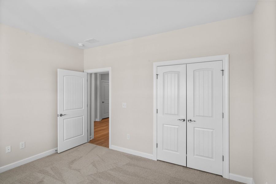 Spacious, unfurnished interior of a new home in Traditions at Carolina Forest, Myrtle Beach (Image 19). Spacious, unfurnished interior of a new home in Traditions at Carolina Forest, Myrtle Beach (Image 19).