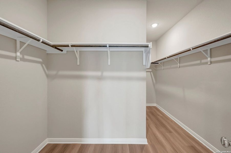 Spacious, unfurnished interior of a new home in Paloma Park, Converse (Image 33).