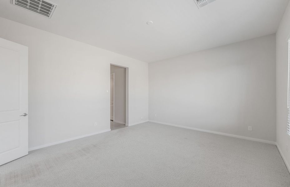 Spacious, unfurnished interior of a new home in Regent Hills - Meadow Series, Buckeye (Image 22). Spacious, unfurnished interior of a new home in Regent Hills - Meadow Series, Buckeye (Image 22).