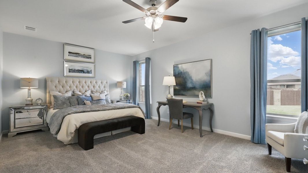 Furnished interior view inside a new home in Vista Park, Decatur (Image 21).