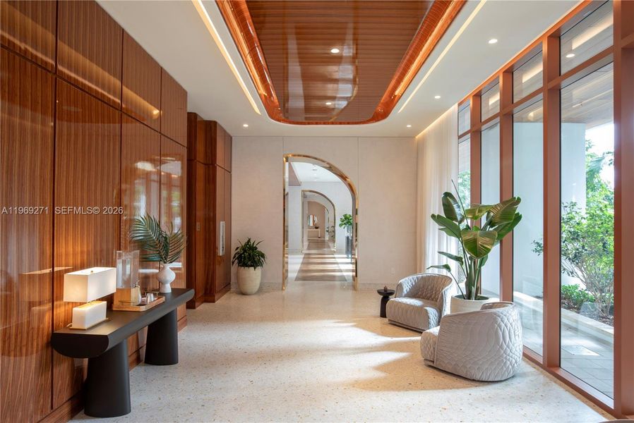 Community amenities in Mr. C Residences, Miami (Image 44).