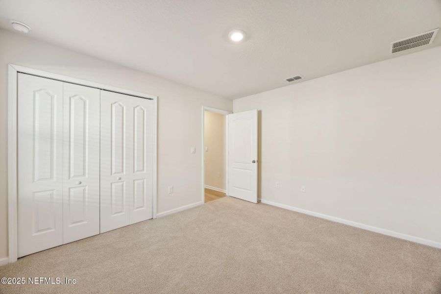Spacious, unfurnished interior of a new home in River Glen, Yulee (Image 31). Spacious, unfurnished interior of a new home in River Glen, Yulee (Image 31).