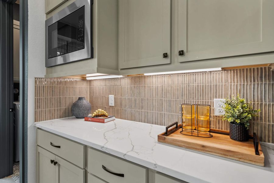 Image 99 of a home in Beacon Point. Image 99 of a home in Beacon Point.