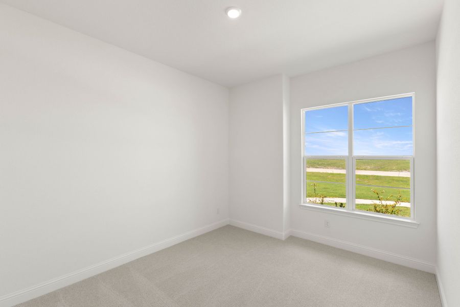 Spacious, unfurnished interior of a new home in Pecan Acres, Red Oak (Image 22). Spacious, unfurnished interior of a new home in Pecan Acres, Red Oak (Image 22).