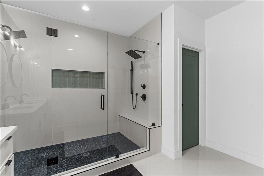 Furnished interior view inside a new home in , Atlanta (Image 72).