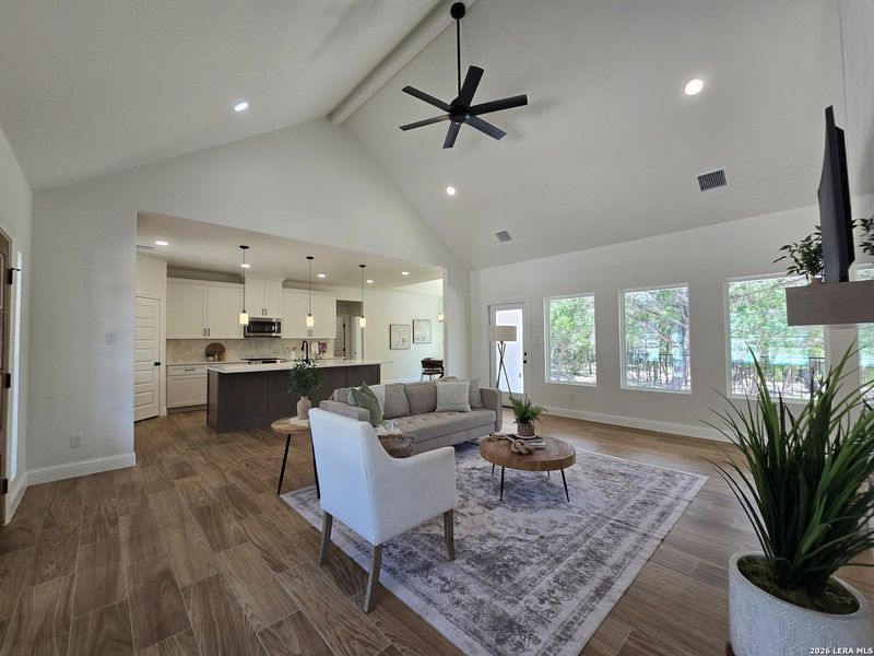 Furnished interior view inside a new home in , Canyon Lake (Image 40).