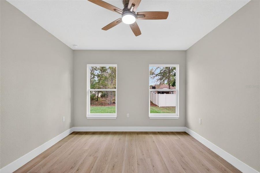 Spacious, unfurnished interior of a new home in , Orlando (Image 56).
