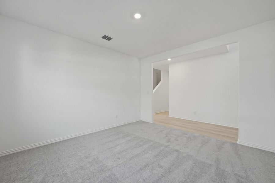 Spacious, unfurnished interior of a new home in Parks at Foster Crossing, Anna (Image 28). Spacious, unfurnished interior of a new home in Parks at Foster Crossing, Anna (Image 28).