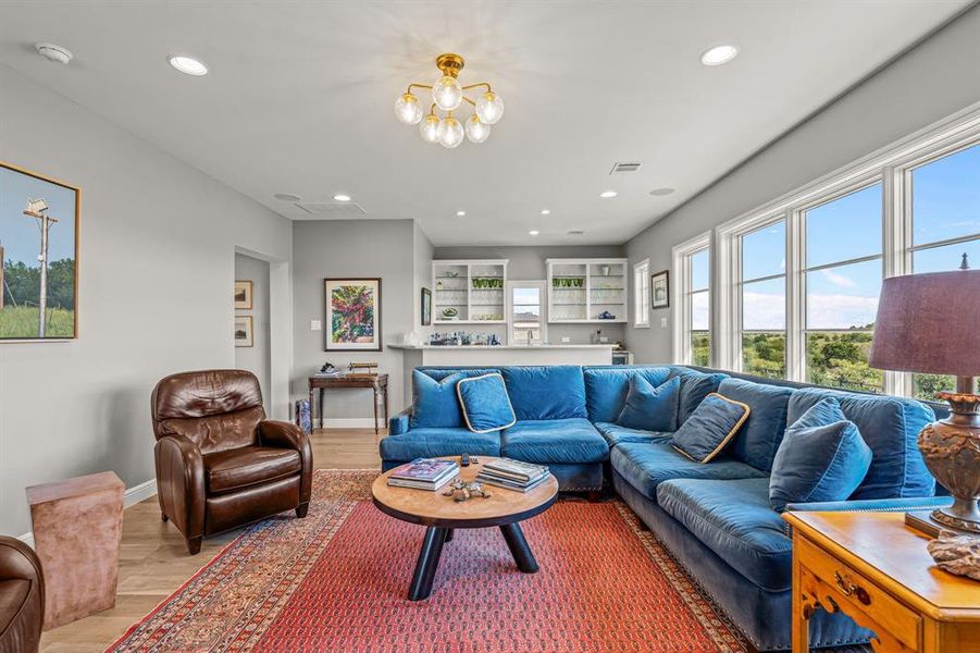 Furnished interior view inside a new home in , Fort Worth (Image 7).