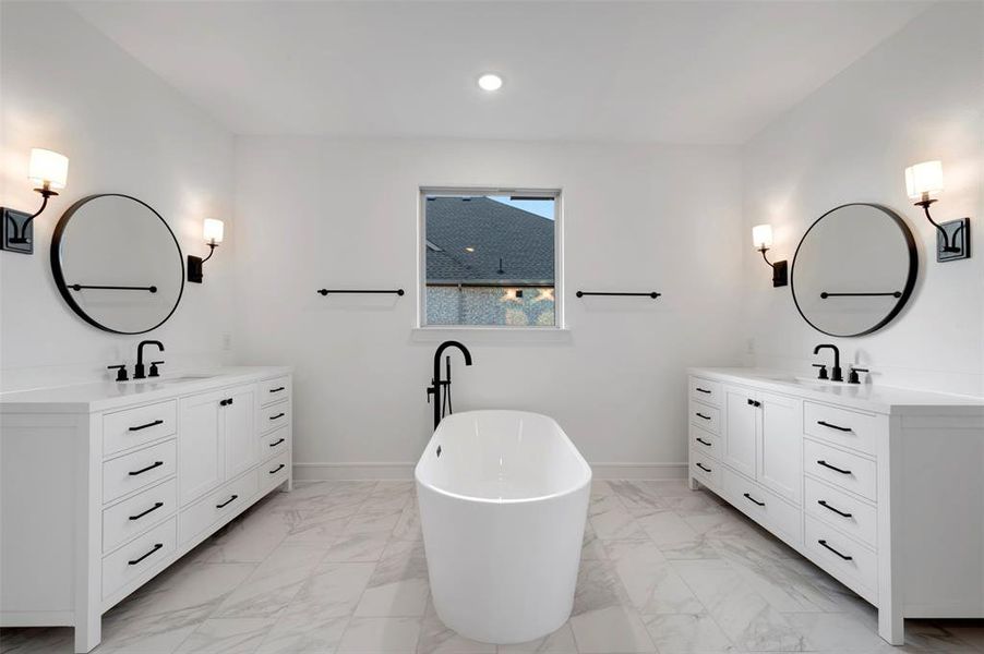 Furnished interior view inside a new home in Kreymer at the Park, Wylie (Image 18). Furnished interior view inside a new home in Kreymer at the Park, Wylie (Image 18).