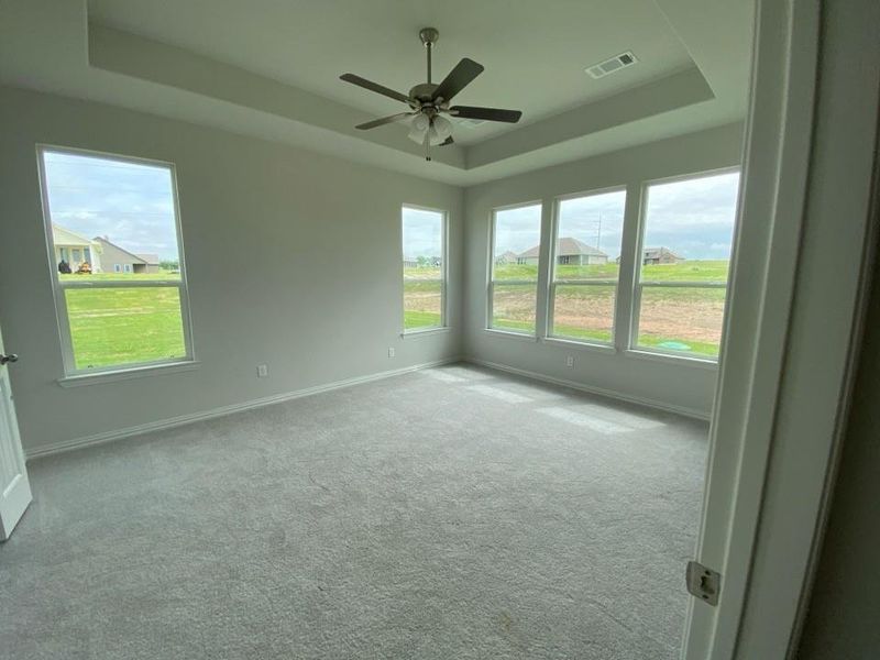 Spacious, unfurnished interior of a new home in Hillview Addition, Decatur (Image 5).