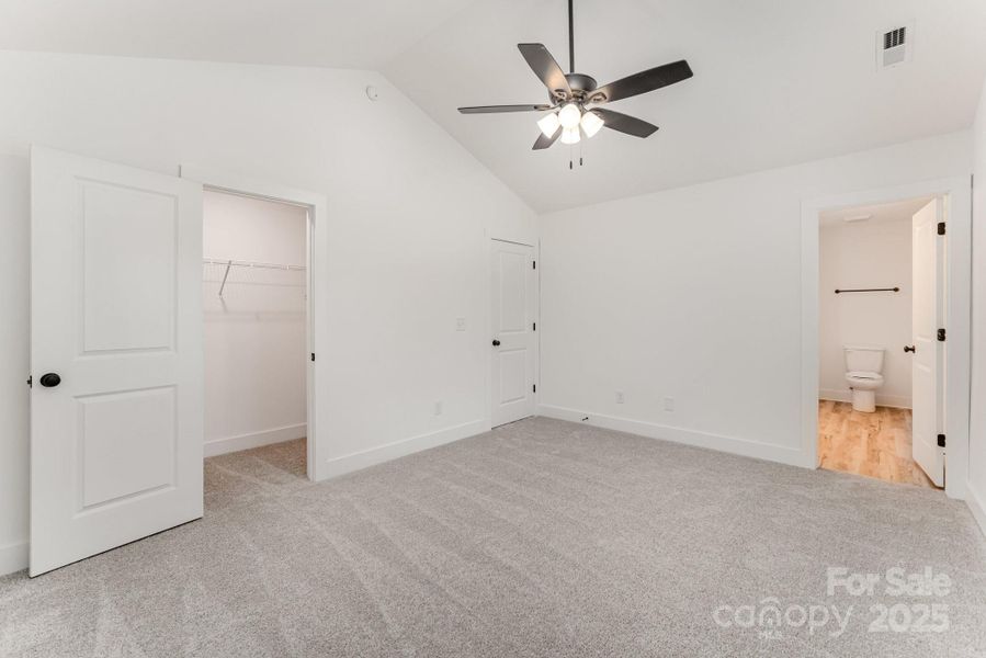 Spacious, unfurnished interior of a new home in , Hickory (Image 17).
