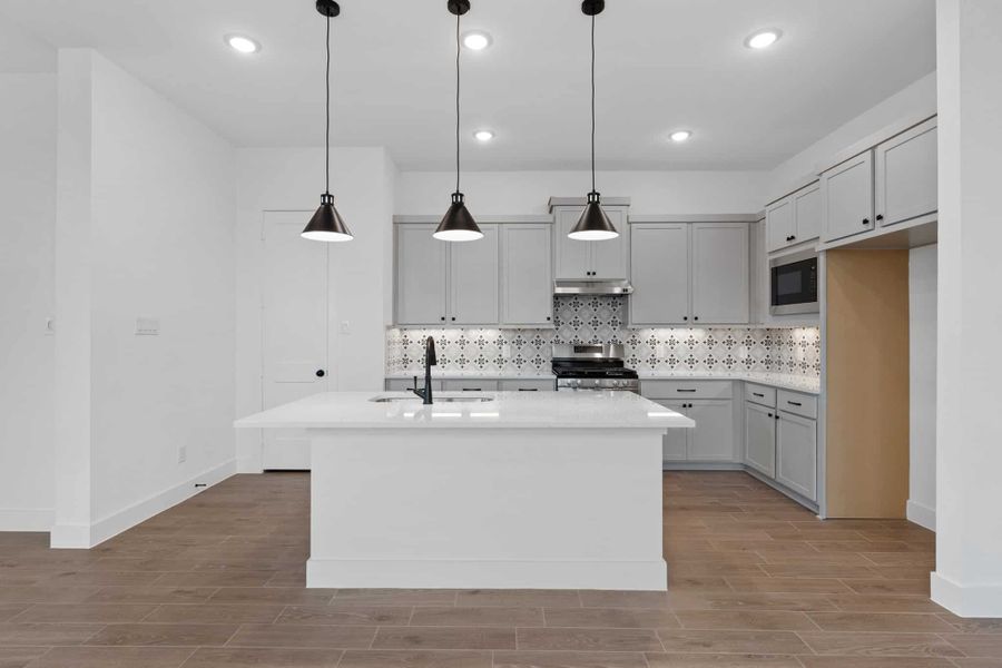 Furnished interior view inside a new home in Brookewater, Rosenberg (Image 5). Furnished interior view inside a new home in Brookewater, Rosenberg (Image 5).