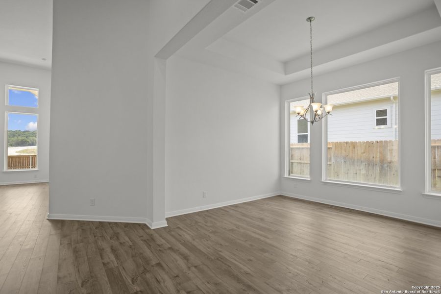 Spacious, unfurnished interior of a new home in Homestead, Schertz (Image 31).