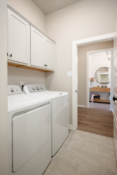 Furnished interior view inside a new home in Greens Prairie Reserve, College Station (Image 14).