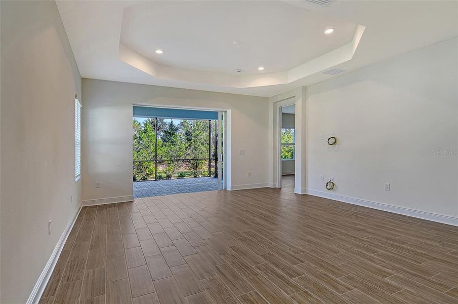 Spacious, unfurnished interior of a new home in , Venice (Image 23). Spacious, unfurnished interior of a new home in , Venice (Image 23).