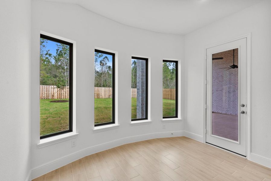 Spacious, unfurnished interior of a new home in COLTON, Montgomery (Image 32).