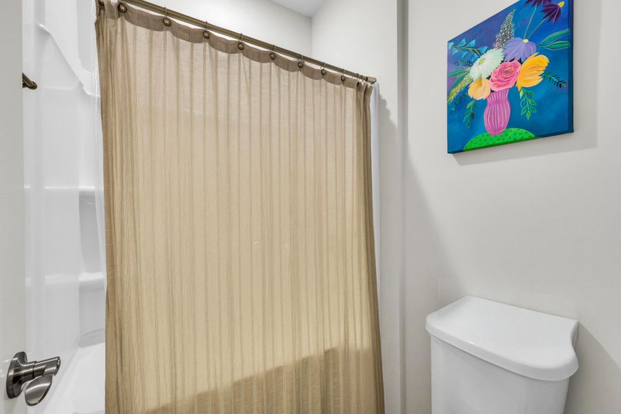 Furnished interior view inside a new home in Wando Village, Charleston (Image 5).