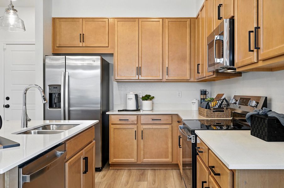 Representative furnished interior of a home built from the Frontier by Taylor Morrison in Parterre Townhomes - The Westerly Collection, Thornton (Image 13).