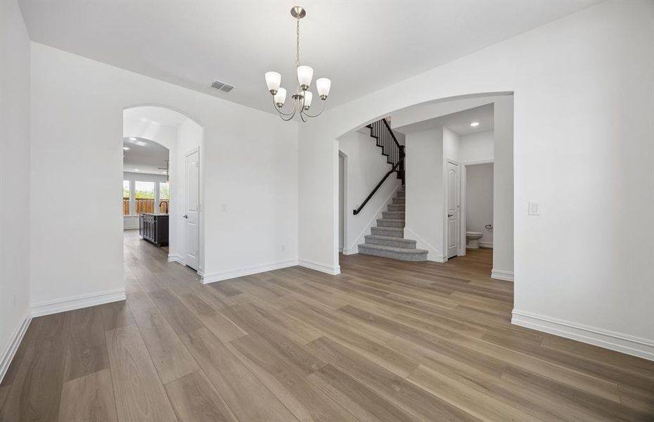 Dining room with beautiful flooring