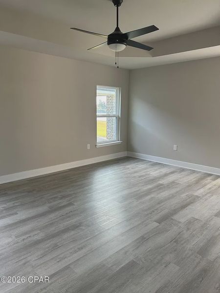 Spacious, unfurnished interior of a new home in College Station, Panama City (Image 8).