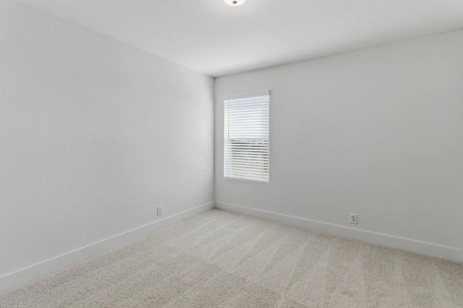 Spacious, unfurnished interior of a new home in Centero at Stone Oak, San Antonio (Image 33).