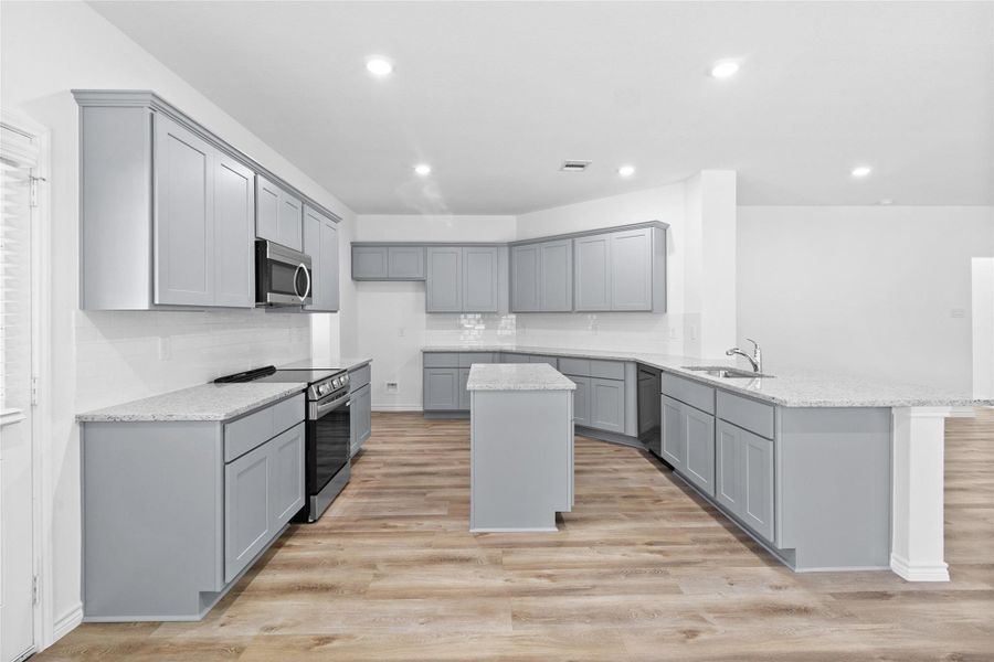 Furnished interior view inside a new home in , Willis (Image 4).