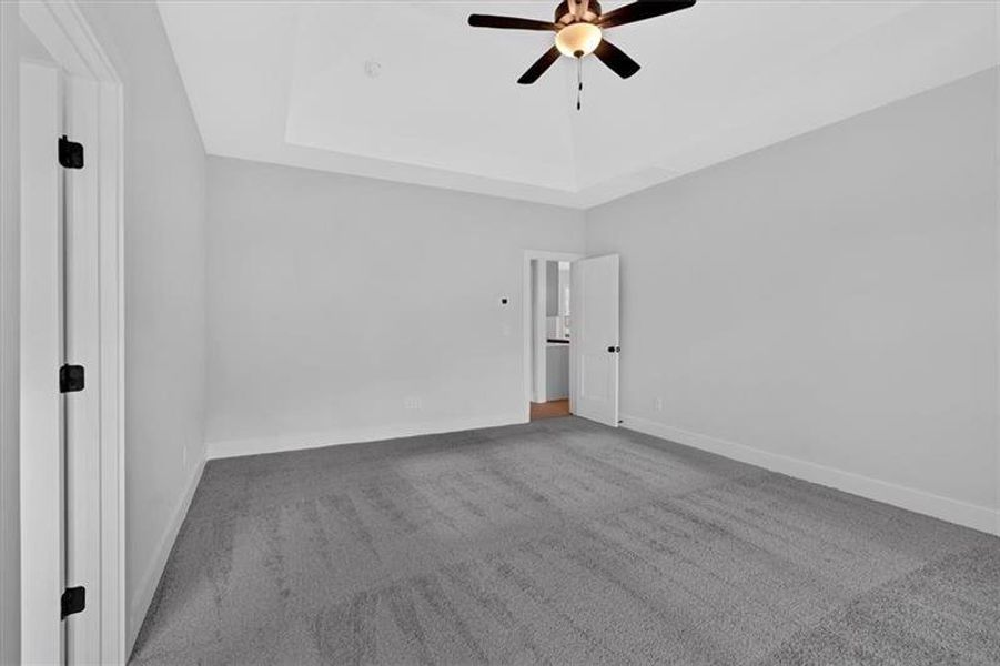 Spacious, unfurnished interior of a new home in , Rome (Image 20).