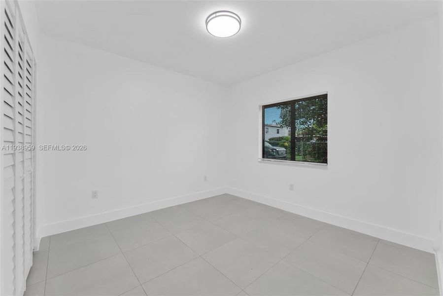 Spacious, unfurnished interior of a new home in , Miami (Image 18).