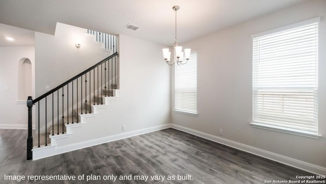 Spacious, unfurnished interior of a new home in Brookstone Creek, San Antonio (Image 29).