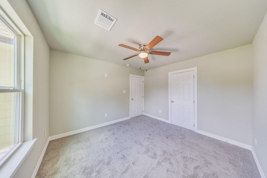 Image 4 of a home in . Image 4 of a home in .