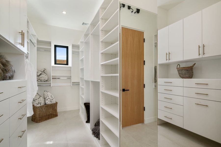 Representative furnished interior of a home built from the Cheval by Camelot Homes in Shadow Ridge, Scottsdale (Image 50).