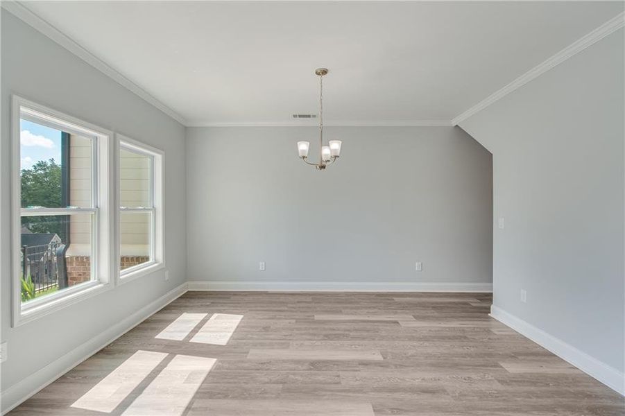 Spacious, unfurnished interior of a new home in , Gainesville (Image 18).