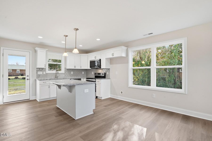 214 Rae St-29 214 Rae St-29