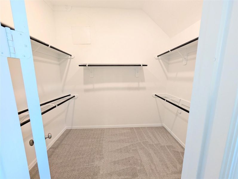 Spacious, unfurnished interior of a new home in Southern Pointe, College Station (Image 15).